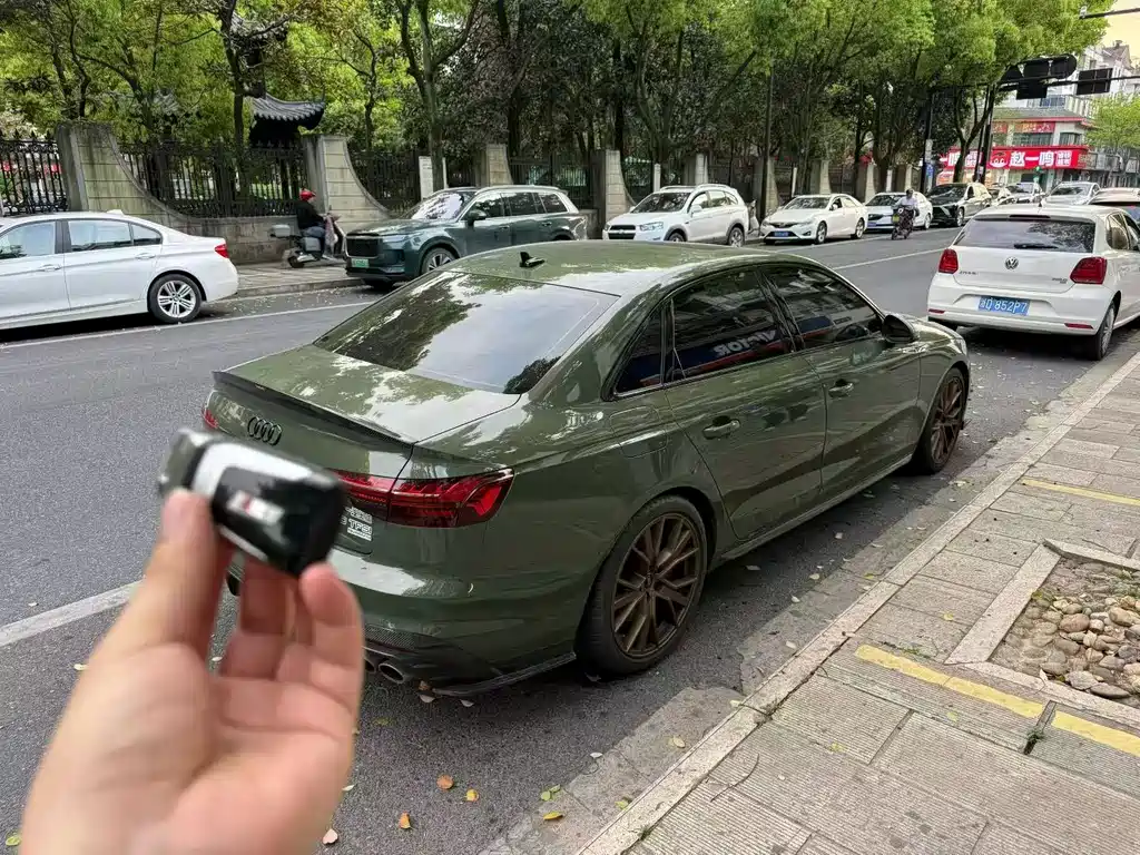 Audi S4 2023