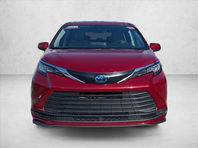 Toyota Sienna 2023