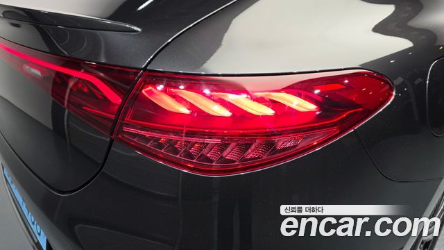 Mercedes-Benz EQE 2023