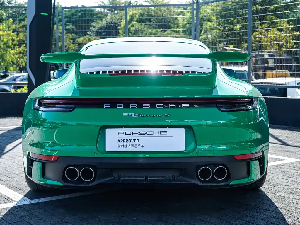 Porsche 911 2024