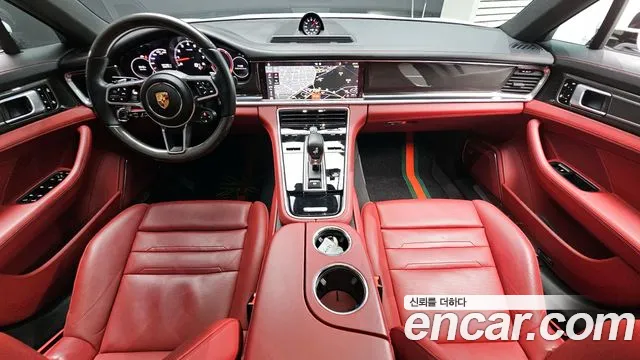 Porsche Panamera 2020