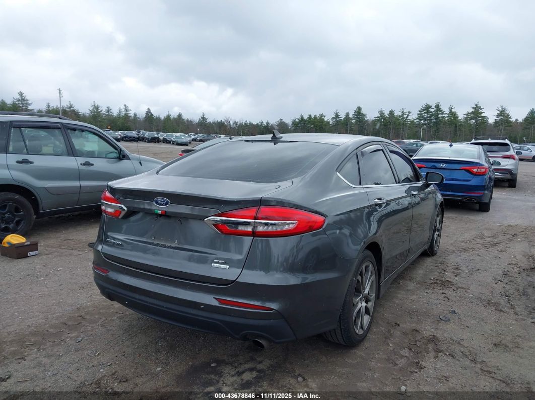 Ford Fusion 2020
