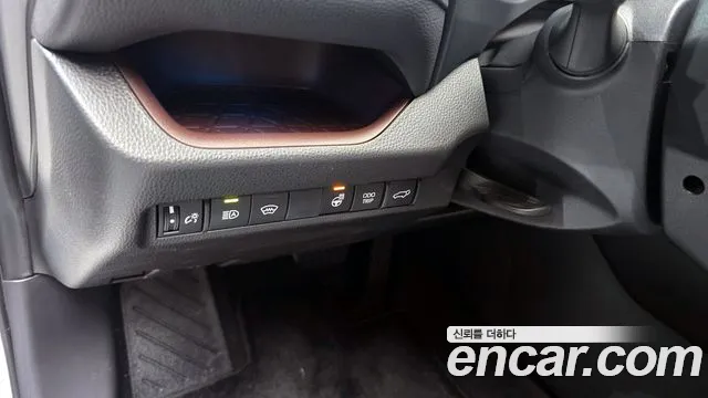 Toyota RAV4 2025