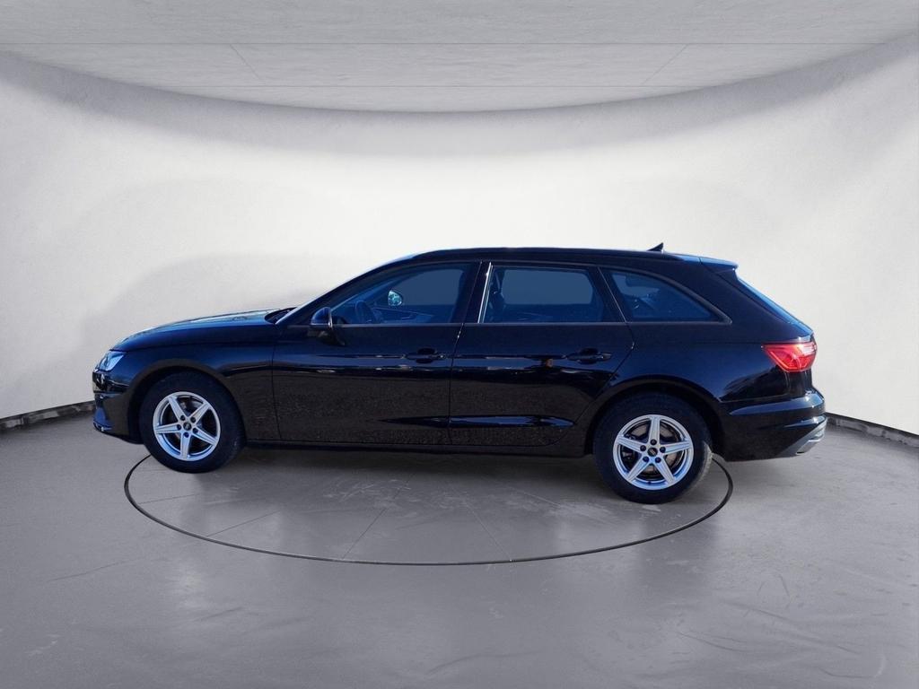 Audi A4 2023
