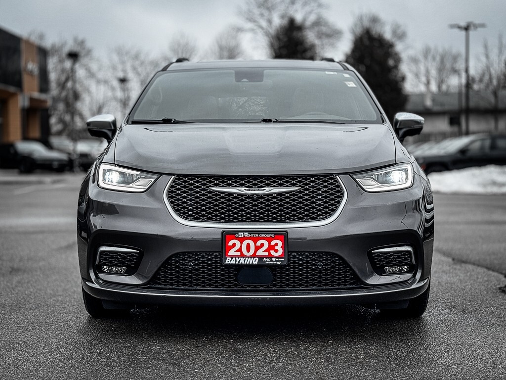 Chrysler Pacifica 2023