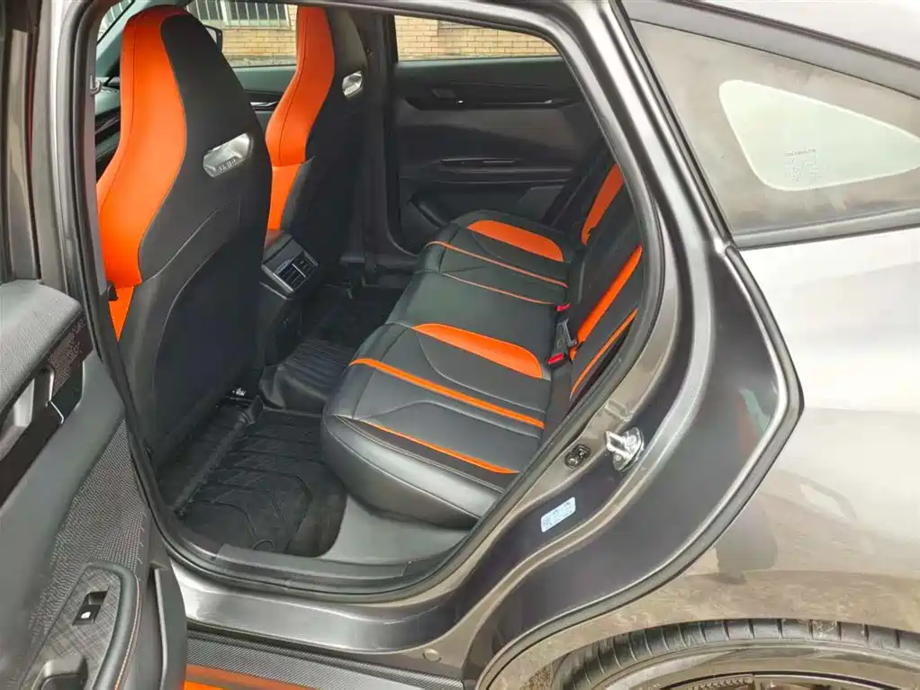 Changan UNI-V 2024
