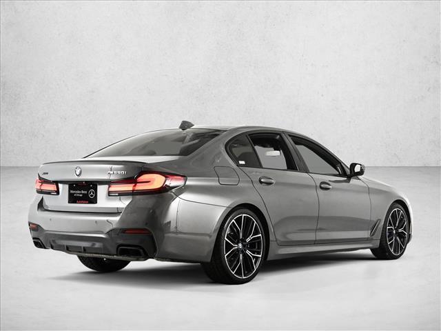 BMW M550 2022