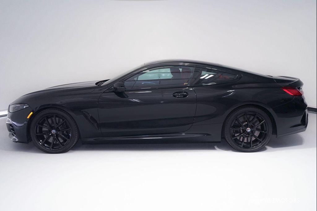 BMW M850 2023