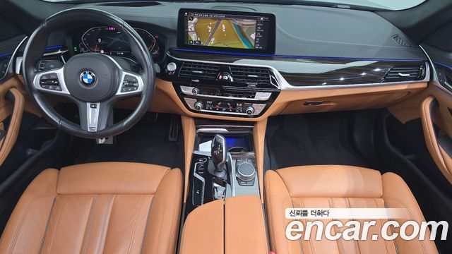BMW 5 серии 2021