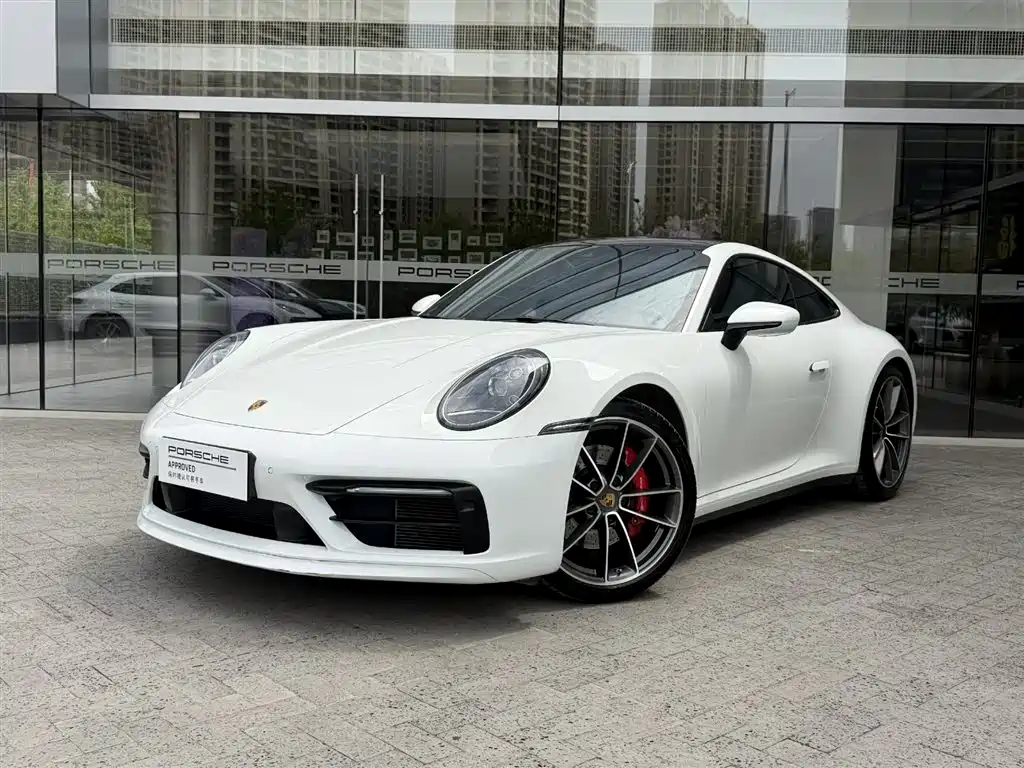 Porsche 911 2021