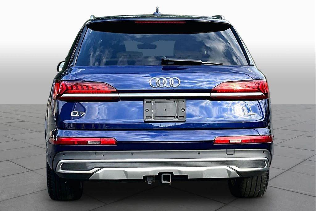 Audi Q7 2021