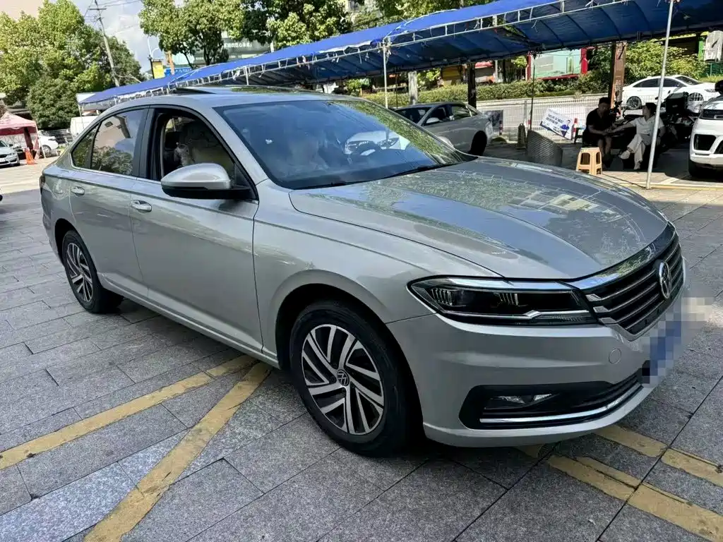 Volkswagen Lavida 2022