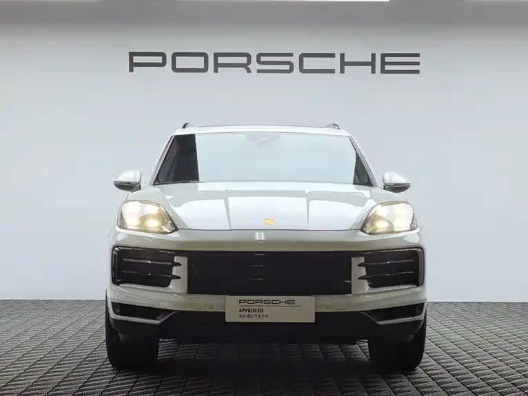 Porsche Cayenne 2024