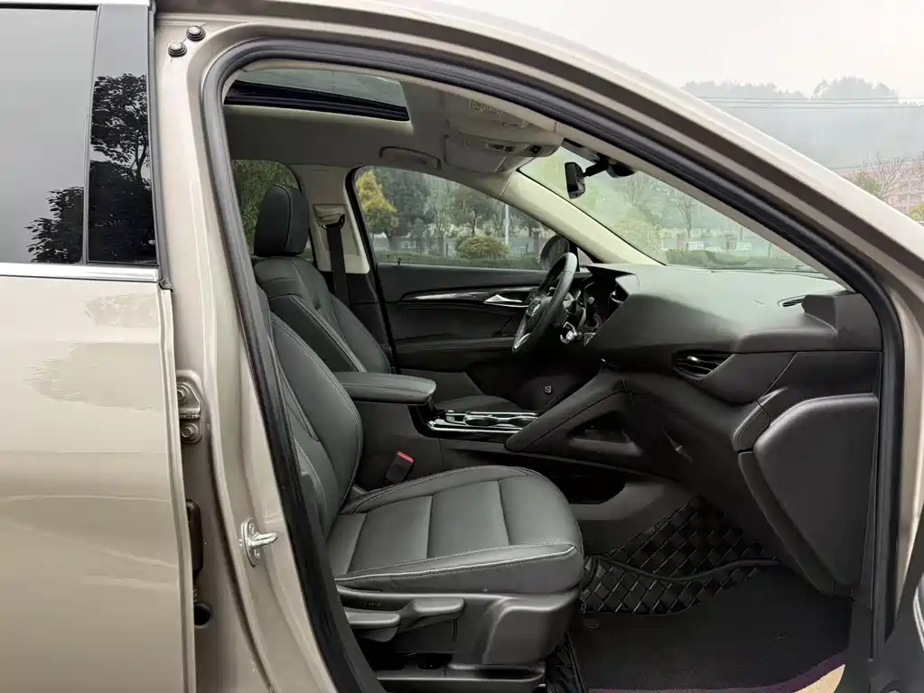 Buick Enclave 2022