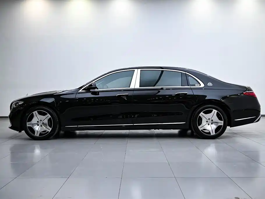 Mercedes-Benz Maybach S-Класс 2025