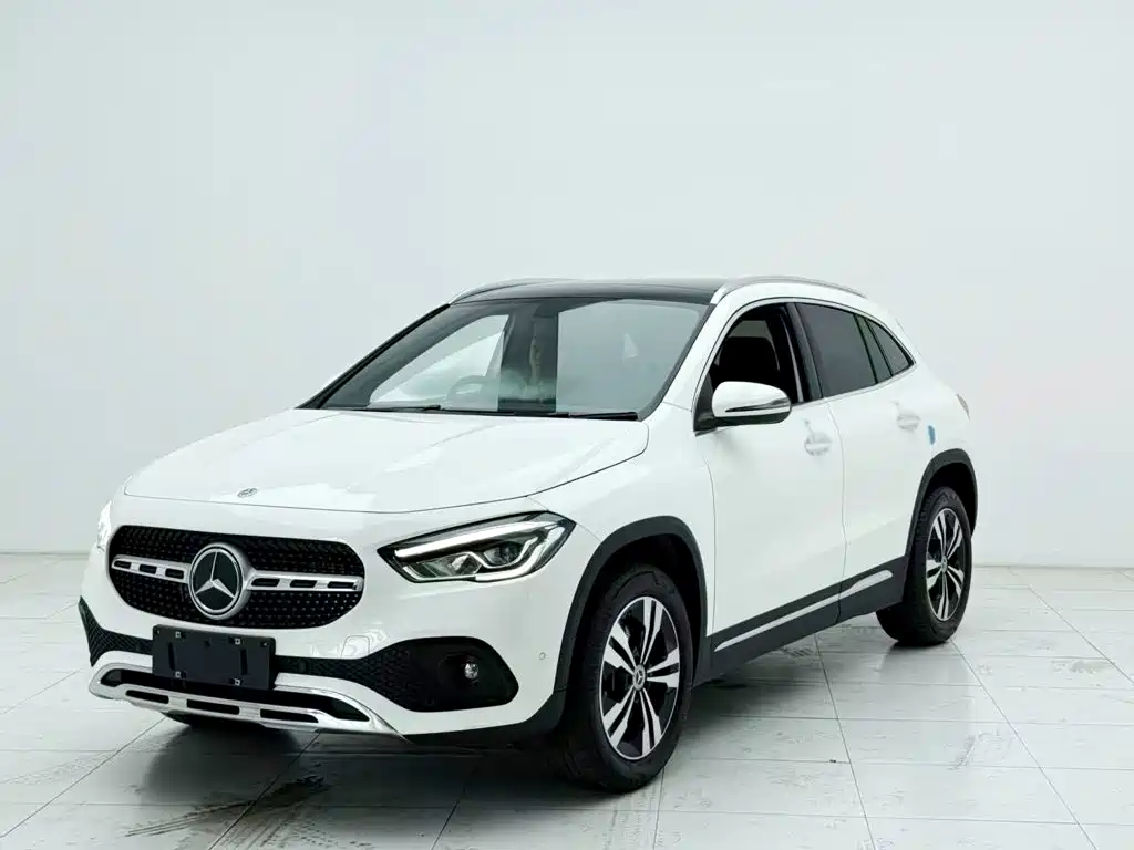 Mercedes-Benz GLA 2021