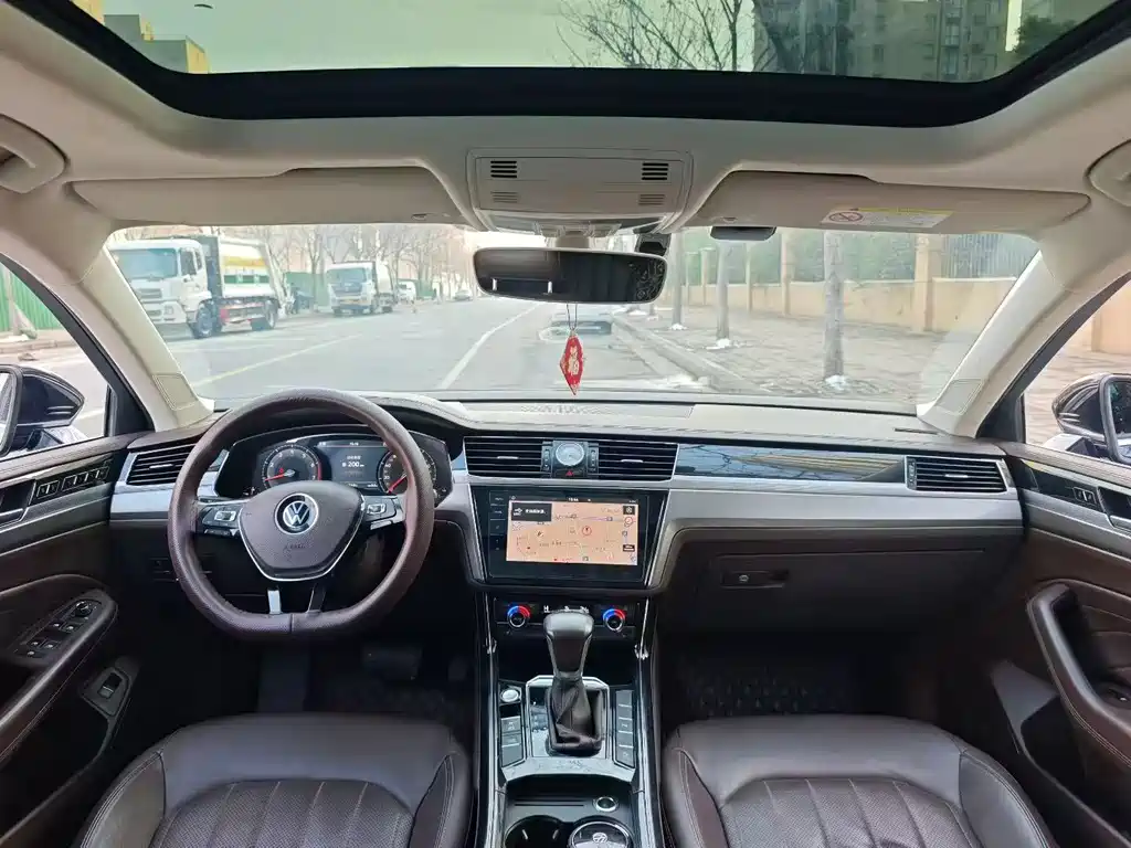 Volkswagen Phideon 2022