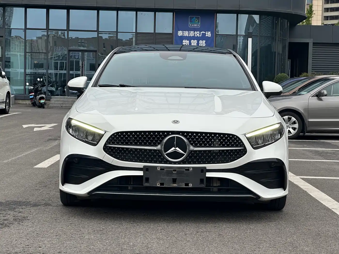 Mercedes-Benz A-Класс 2023