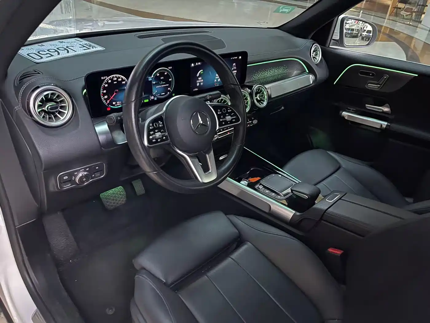 Mercedes-Benz EQB 2024