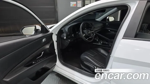 Hyundai Avante 2022