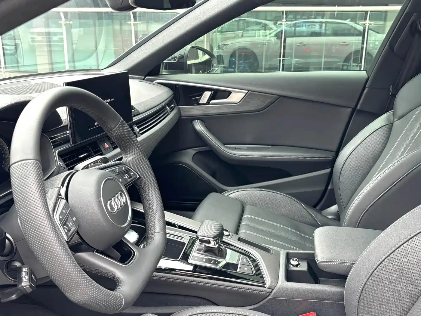 Audi A4 2023