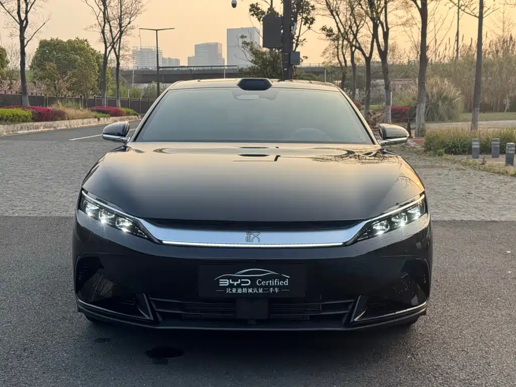 BYD Han 2025