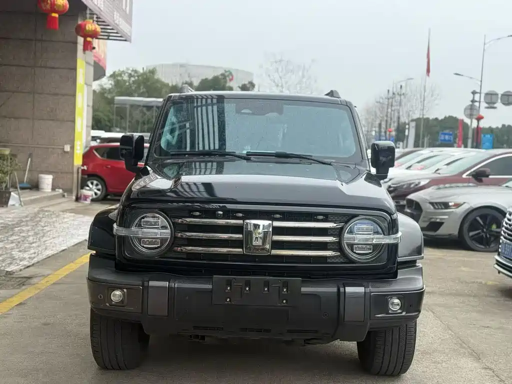 Tank 300 2022