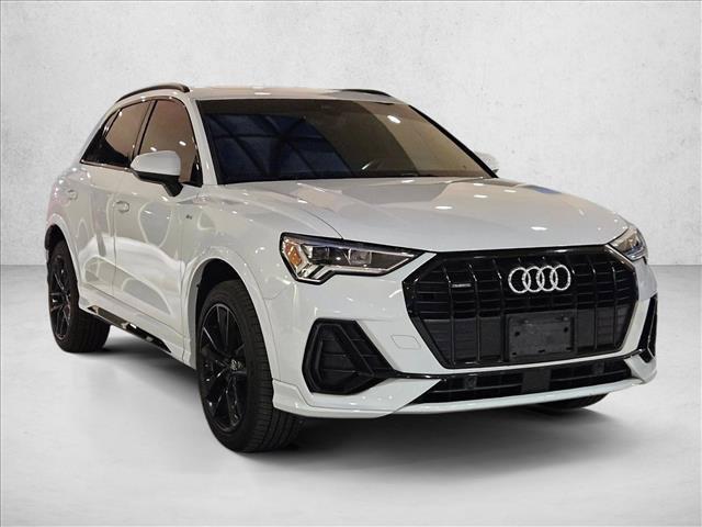 Audi Q3 2021