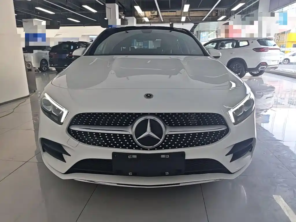 Mercedes-Benz A-Класс 2022