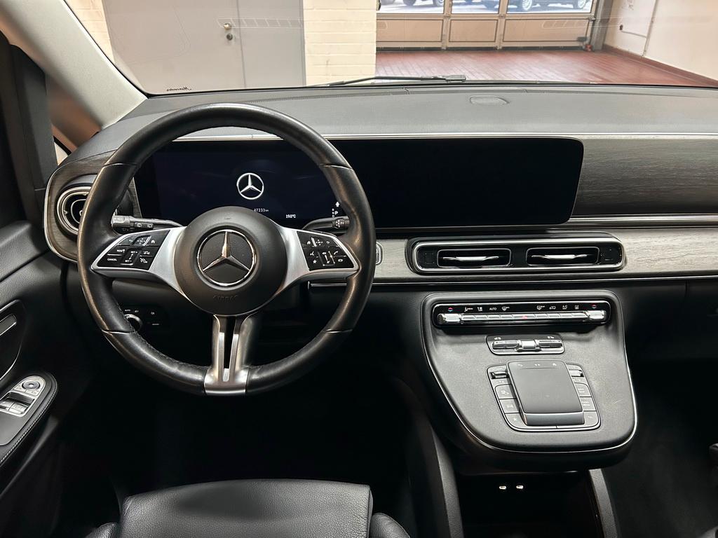 Mercedes-Benz V 300 2024