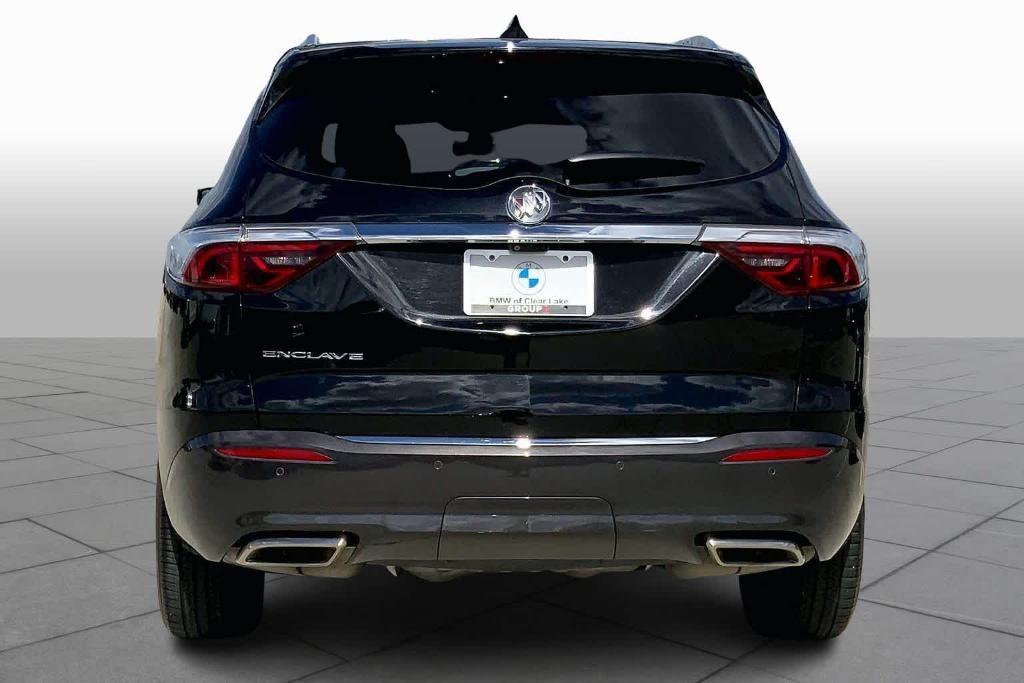 Buick Enclave 2022