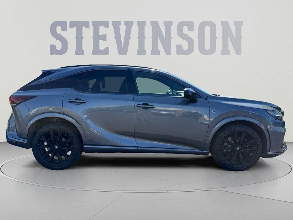 Lexus RX 2023