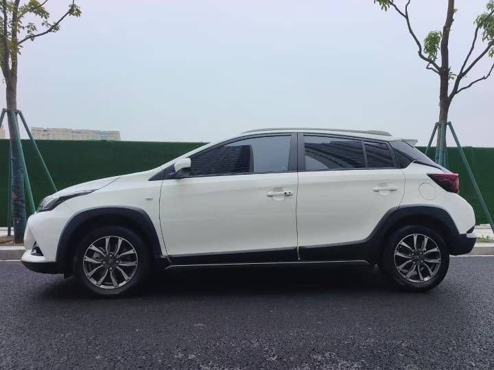 Toyota Yaris 2023