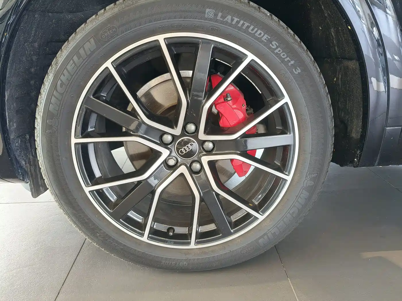Audi Q5 2024