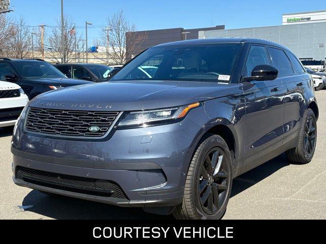 Land Rover Range Rover Velar 2026