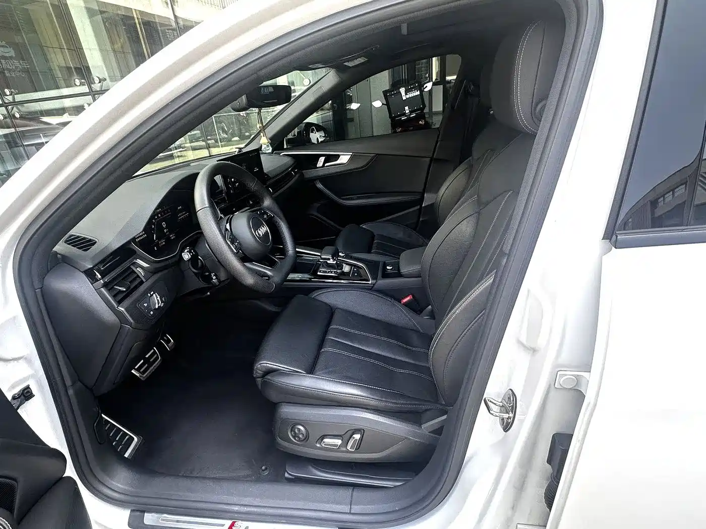 Audi A4 2024