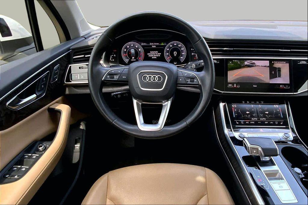 Audi Q7 2021