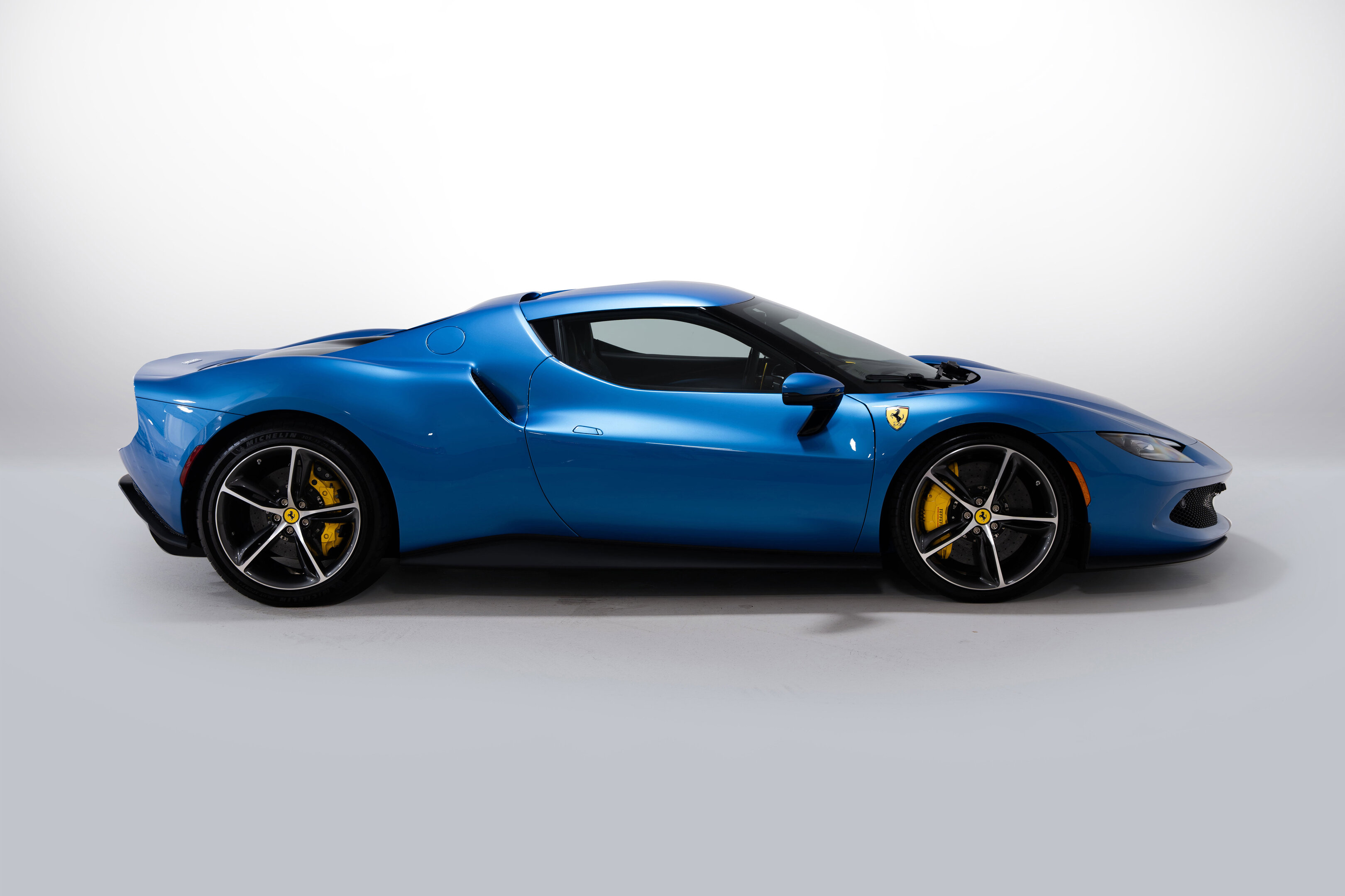 Ferrari 296 GTB 2024
