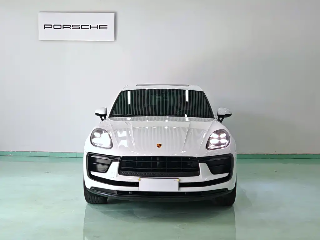 Porsche Macan 2023