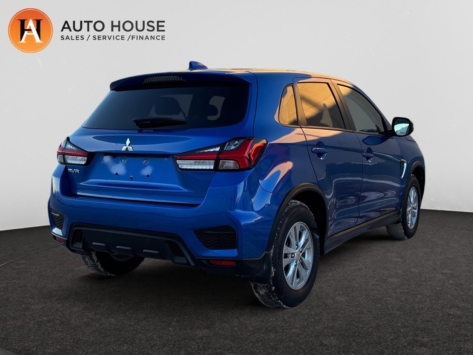 Mitsubishi RVR 2023