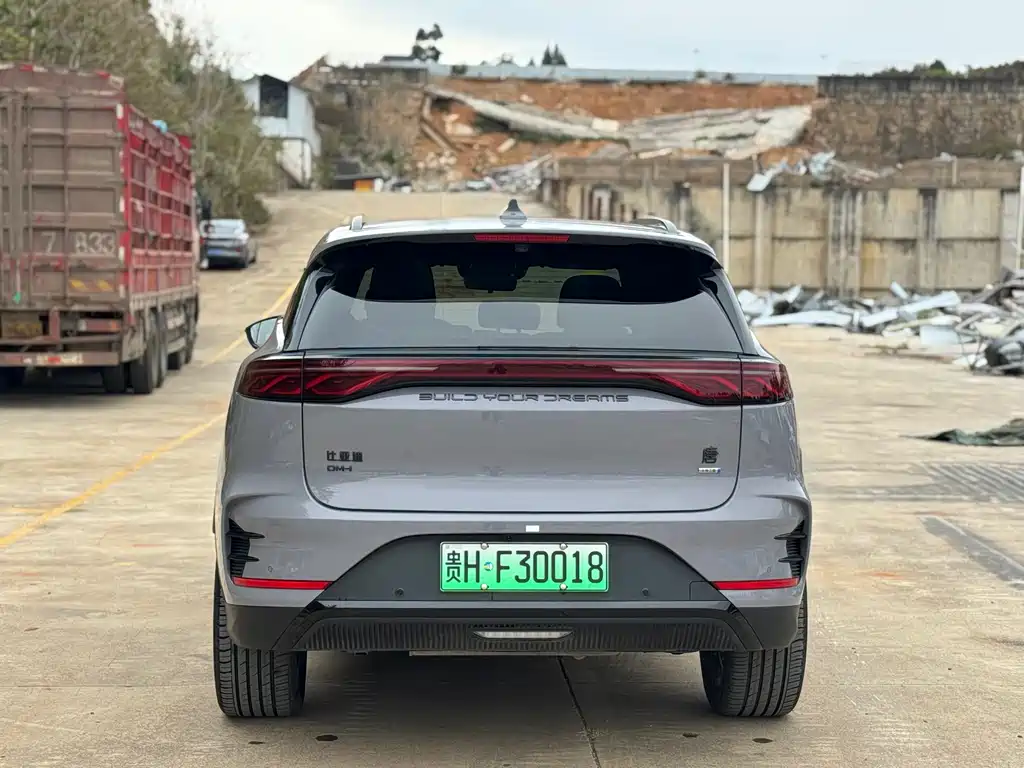 BYD Tang 2025