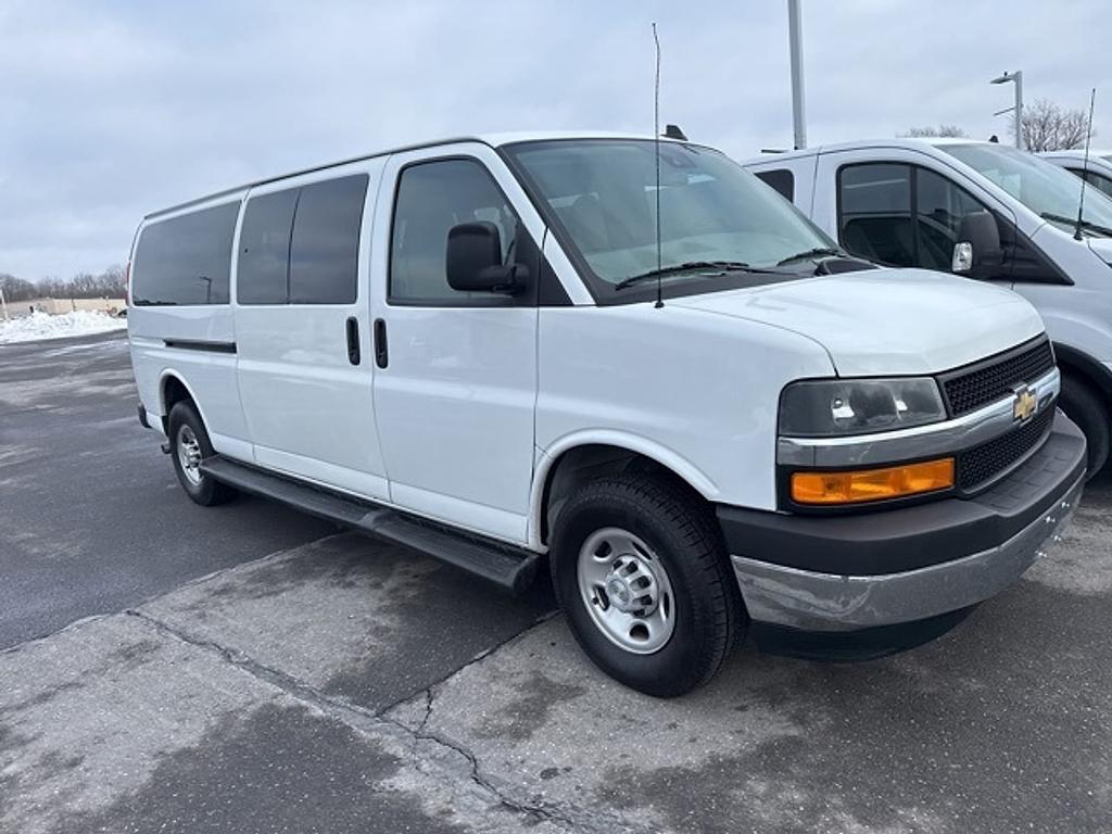 Chevrolet Express 2023