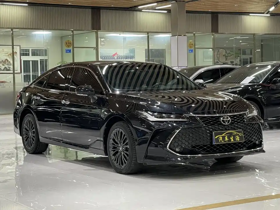 Toyota Avalon 2022