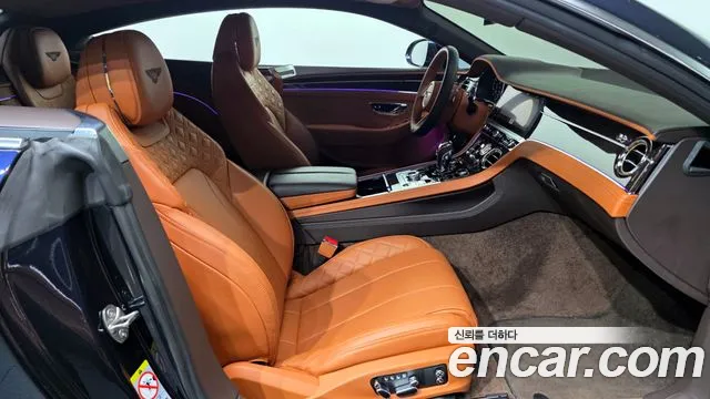 Bentley Continental 2021