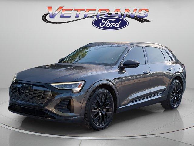 Audi Q8 e-tron 2024