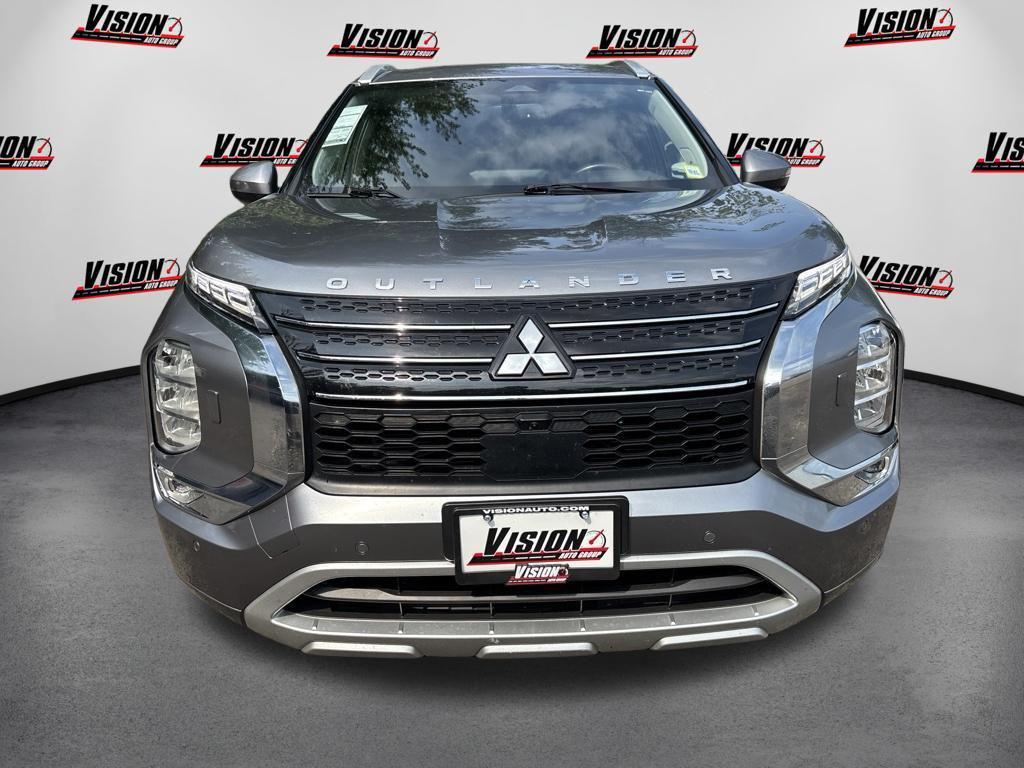 Mitsubishi Outlander 2024