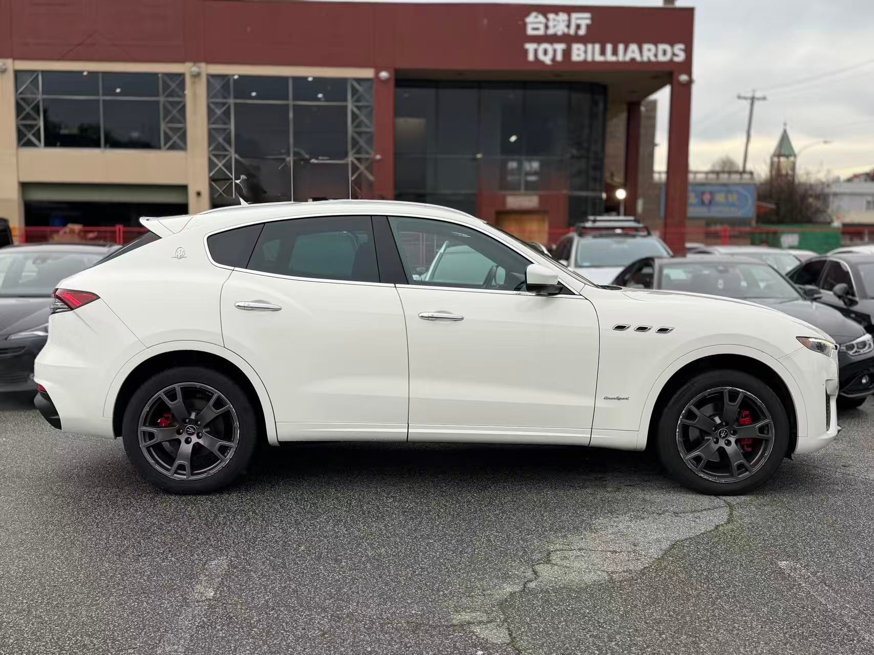Maserati Levante 2021