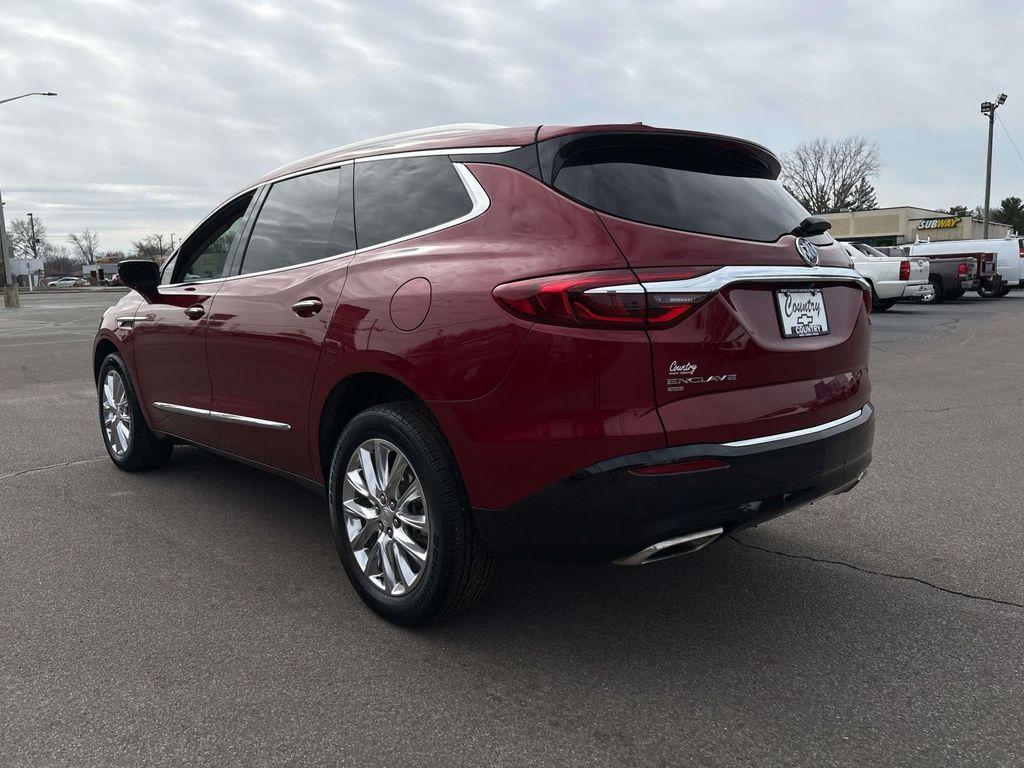 Buick Enclave 2021