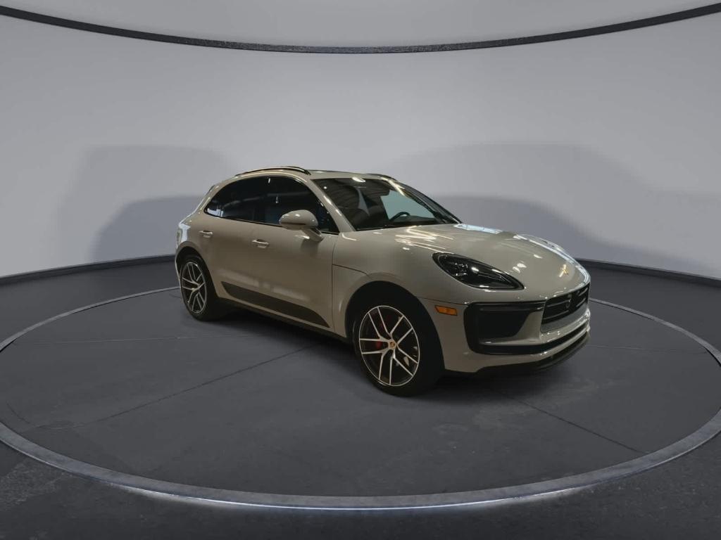 Porsche Macan 2024