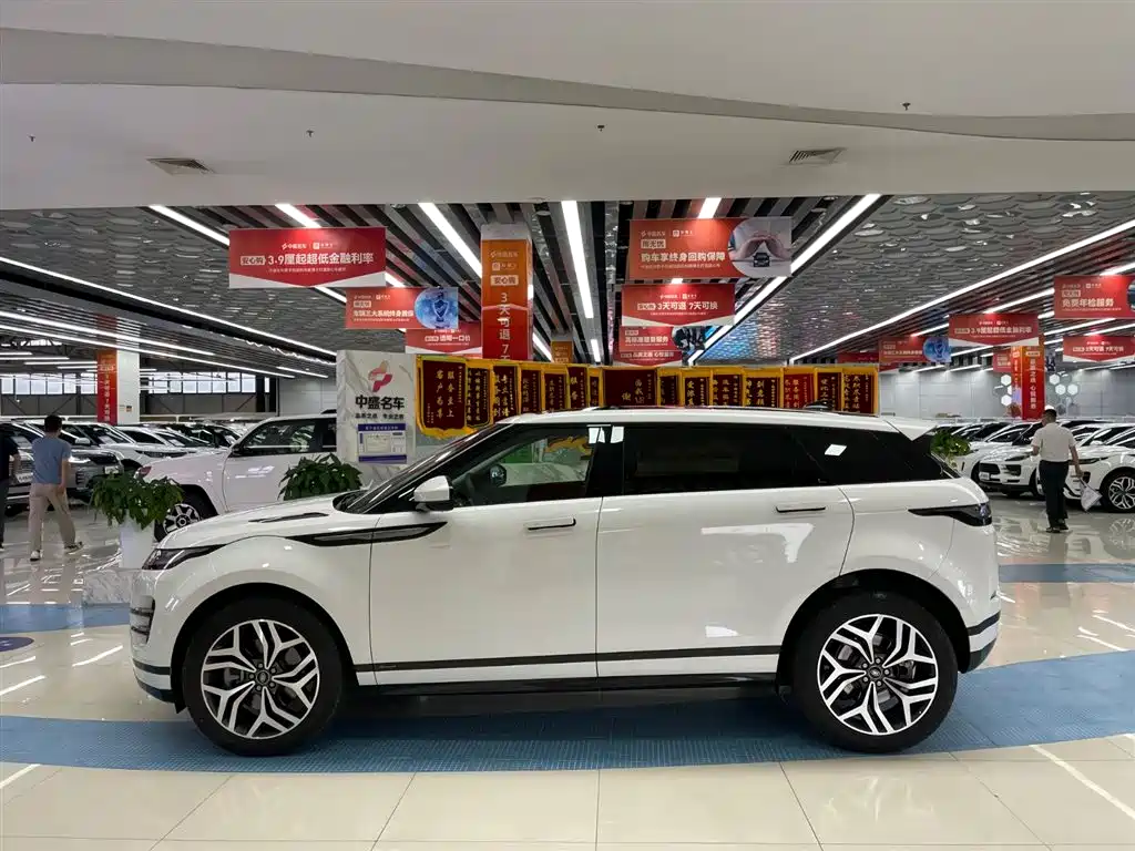 Land Rover Range Rover Evoque 2022